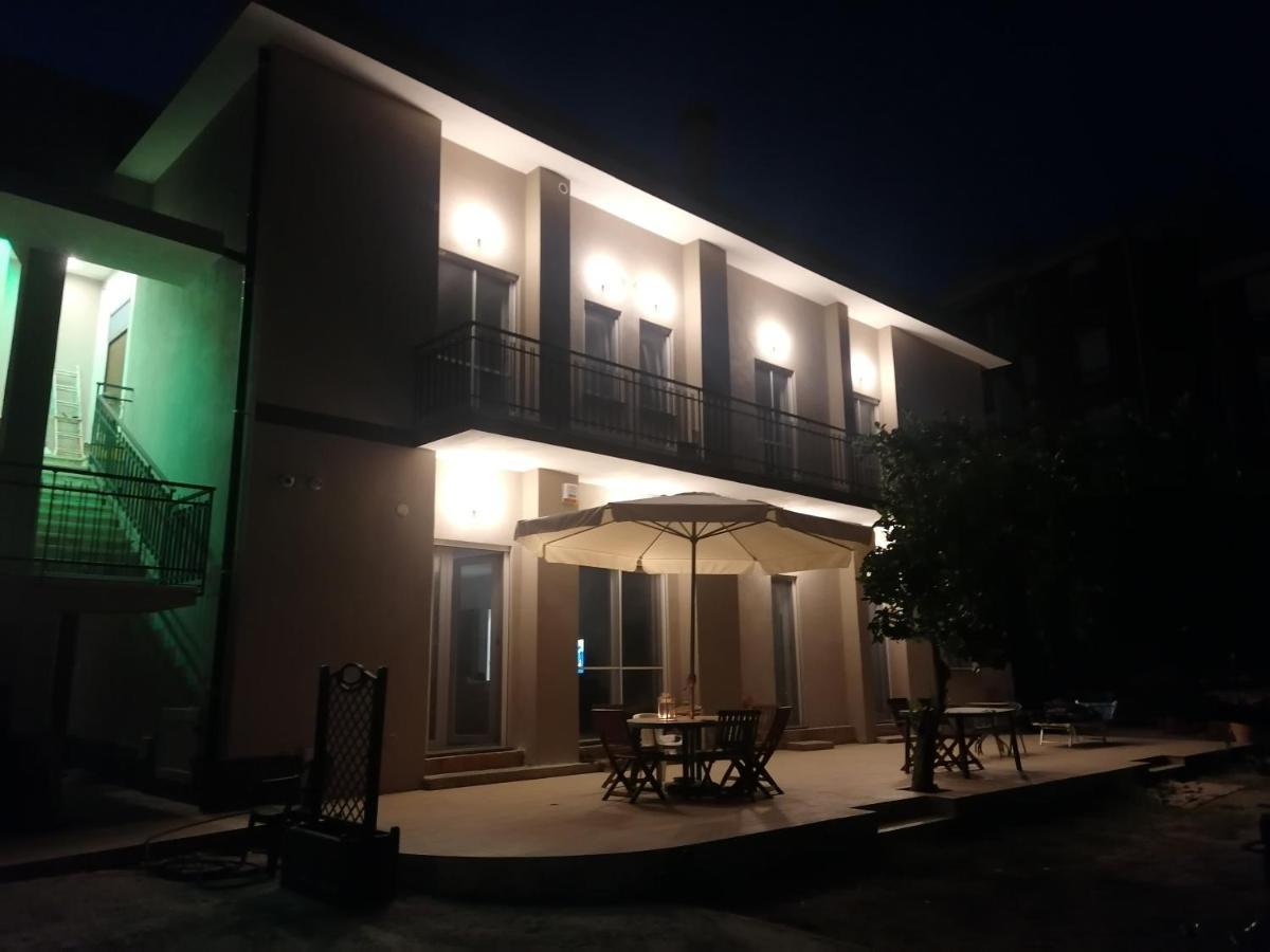 B&B Villa Agrume Messina Dış mekan fotoğraf